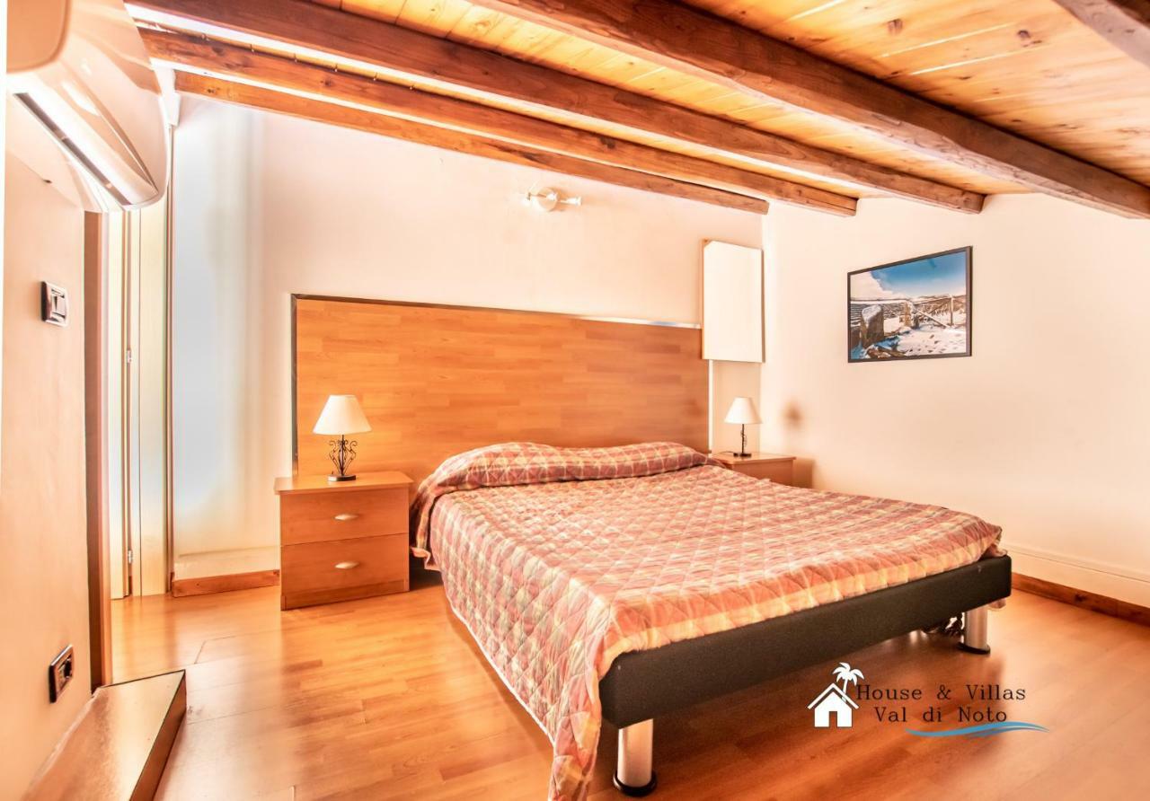 Akrai Hotel Palazzolo Acreide Bagian luar foto