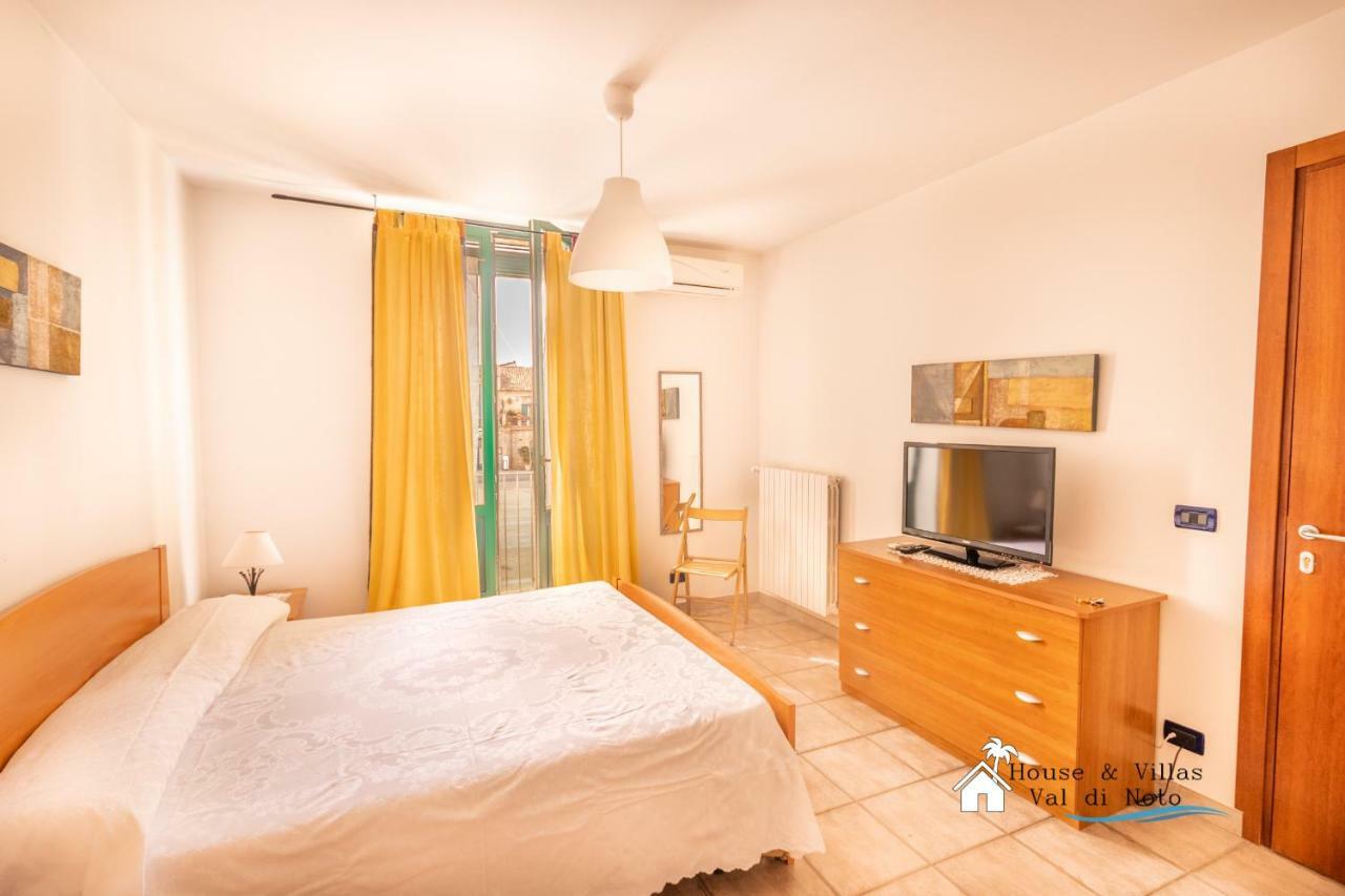 Akrai Hotel Palazzolo Acreide Bagian luar foto