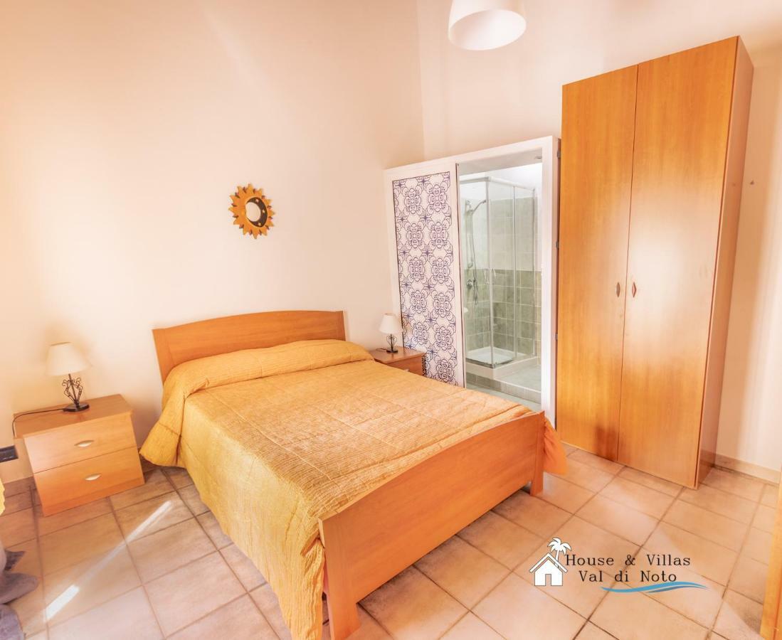 Akrai Hotel Palazzolo Acreide Bagian luar foto